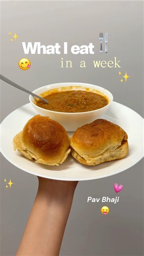 Weekly meal planning as an Indian girl living in Canada #indianbloggerincanada #ugccanada #ugc #ywg