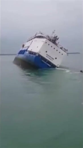 Shocking Ship Crash in Open Water | Full Breakdown!
