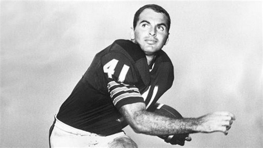 Gale Sayers paid tribute to Brian Piccolo 50 years ago tonight