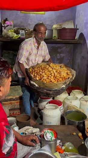 6M views · 10K reactions | Agra famous panipuri making | Chaska Food Ka | Facebook