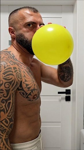 Simon Says: Pick a Balloon 🎈😆 #challenge