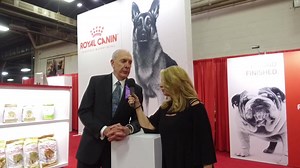 We had a great time chatting with Judge Mr. Robert Hutton! #tabletalk #caninechronicle #Kentuckiana2019 | The Canine Chronicle