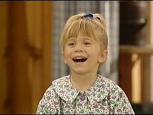 Michelle Cries Wolf [Full house]
