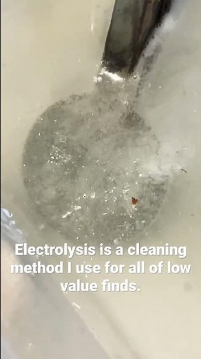 Cleaning Coins With Electrolysis. Clean Your Metal Detecting Finds