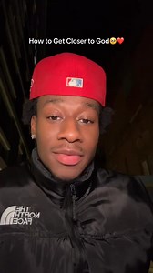 Have you read the whole Bible? This is how you finally can. A Beautiful Year in the Bible gives you a clear and beautiful rhythm for Scripture reading and reflection. 🌿What's inside: 📖 52 Weekly Devotionals 📚 Read the entire Bible in a year 🙏 Bible-centered studies with guided prayer 🎨 Beautiful, art-filled design 🇮🇹 Printed in Italy | Alabaster Co