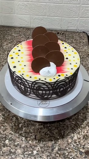 Vanilla Cake Design Tutorial #cake#vanillacakedesign #shorts #youtubeshorts#trending #viral