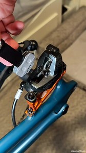 🔥UNIVERSAL BLEED BLOCK | UBB-40🔥 The UBB-40 is here, and it’s ready to take your brake maintenance to the next level! Designed for four-piston brakes, its wider platform makes the job smoother and faster. Plus, we’ve added a fresh pop of color: Apple Green! Now available in Black, Blue, Pink, Orange, Red, Purple, Gold, and Apple Green. It’s officially available—contact your local SUMART dealer to get all the details about the UBB-40. Trust us, you’re going to love it! 💪 #SUMART #UBB40 #SUMART