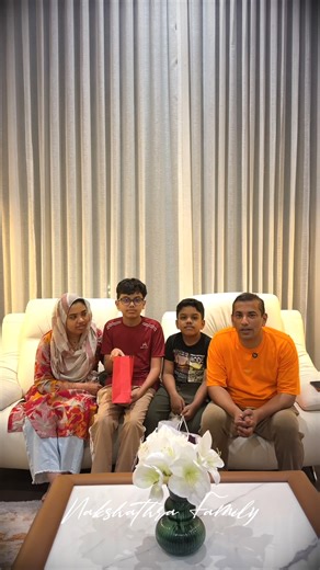 Nakshathra_Family on Instagram: "പിറന്നാൾ സമ്മാനം....✨❤💕 #shanavasnakshatra #family #shamnanakshathra #happynewyears #familytime"