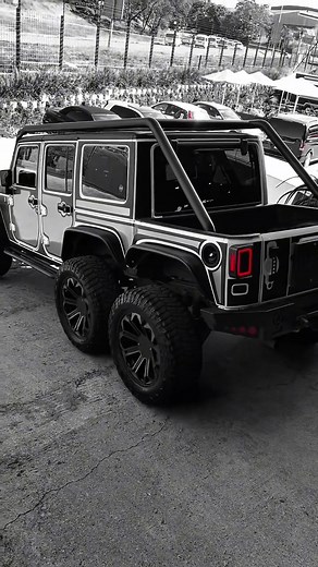 2016 Jeep Wrangler Rubicon 6x6: A Supercharged Beast