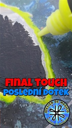 Glowing Wolf Head ✨ Final Phosphorescent Outline