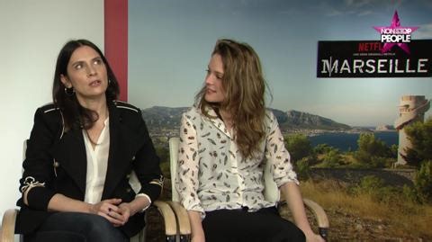 Géraldine Pailhas et Stéphane Caillard à l’affiche de Marseille : Tourner avec Gérard Depardieu a été très sain (exclu vidéo)