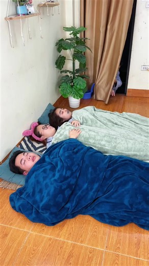 Có mùi thum thủm | Tâm thần vui nhộn #Tôm