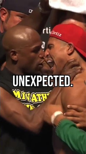 🤔“Respect or Cheap Shot? "😶#boxing #flyodmayweather #victorortiz #mma #ufc #shorts #boxingshorts