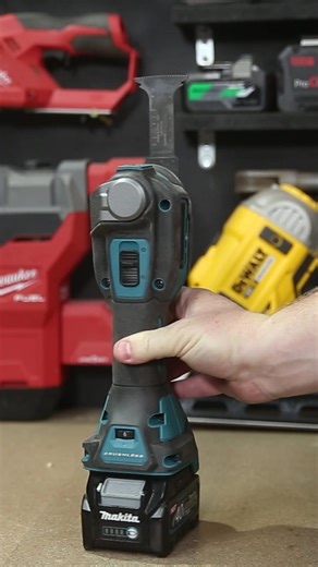 6.6K views · 26 reactions | The Makita 40V Max Brushless Multi-Tool (TM001G)delivers ample precision and power. https://sydneytools.com.au/product/makita-tm001gz-40v-max-xgt-liion-cordless-brushless-antivibration-tech-multitool-skin-only #welovetools #teamsydneytools #makita | Sydney Tools | Facebook