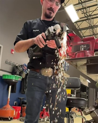 13 reactions | Rise and grind PowerNation! Who’s ready for the weekend???? . . . . #DetroitMuscle #paintandbody #bowtie #donklife #chrome #houseofkolor #restoration #vinyltop #Chevrolet #paint #custompaint #candypaint #PowerNationTV #caprice #detroitmuscle #detroitmuscletips #detroitmusclespeedshop | Detroit Muscle | Facebook