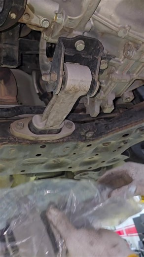 Hyundai Sonata Engine Mounting Fix Explained