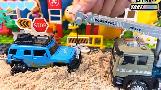 儿童早教益智小汽车工程车动画片 挖掘机的专属拖车