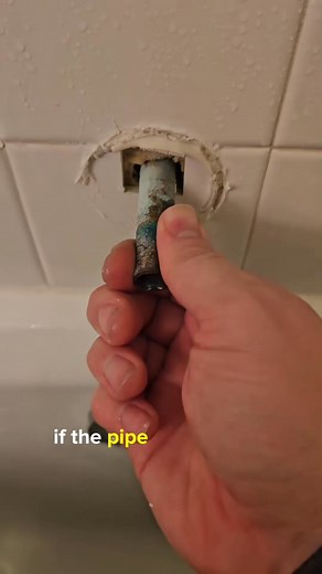 How to change a tub spout _fix_001 #plumbing #handyman #diy | ChanYean
