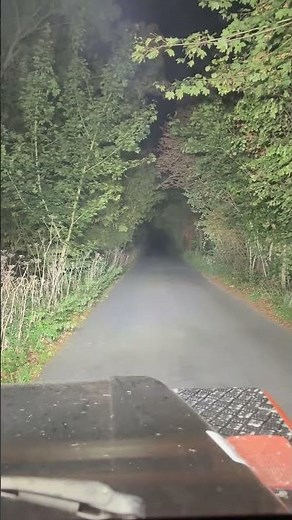 Spot lights or flood lights for 4x4 testing the new Terrafima TF707 spot lights #terrafirma #4x4 #4k