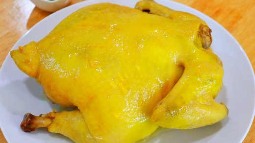 You Won't Believe How Easy It Is to Make Delicious Chinese Steamed Chicken for Thanksgiving! Written Recipe: https://cicili.tv/chicken-with-ginger-scallion-oil/ ‎ | CiCi Li