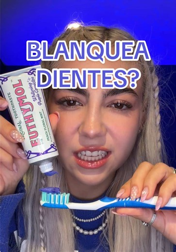 Vieron la diferencia?!😳😳 insta: @fer_jalil ✨ #dientes #ferjalil #pasta #morada #experimento