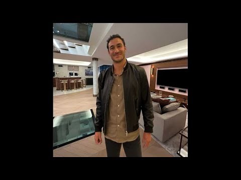 «L'Agence»: Visite privée d'une maison à 80 millions d'euros avec Valentin Kretz