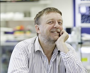 Amyloid: 30 years of a breakthrough theory - Alzheimer's Research UK