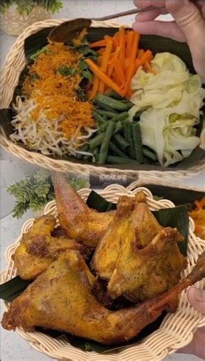 Resep harian Ayam Goreng Bumbu Kuning Bahan bahan : * 1 ekor (650gr) ayam kampung (boleh pakai ayam pejantan) * 1 sachet Desaku Marinasi * 1 gelas air Bahan 2 (blender/haluskan) : * 1 batang serai (ambil 10 cm dari bagian bawah) * 2 cm jahe * 3 cm lengkuas * 3 sdm air Bahan 3 : * 2 sdt Desaku Bawang Putih Bubuk * 1 sdt Ladaku Merica Bubuk BUMBU URAP bahan bahan: - aneka sayuran - 200gr kelapa parut setengah tua - ⁠1 bungkus Desaku Bawang Putih Bubuk (2 sdt) - ⁠1/2 sdt Desaku Kunyit Bubuk - ⁠2 sd