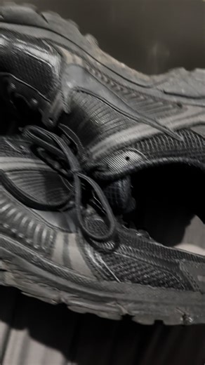 When you actually read the returns policy… and return your 6-month-old @Nike trainers in an @adidas box. Wish me luck 😂📦 #Nike #Adidas #Returns #CustomerService #POV