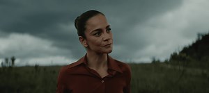 AlmapBBDO faz releitura de propaganda clássica de Johnnie Walker