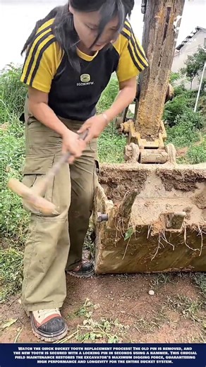 Excavator Bucket Tooth Replacement - Manual pinning restores maximum digging force
