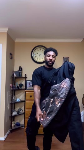 brisayon watson on Instagram: "this video is showing my top 5-1 favorite functional fashion pieces I’ve made so far!! I’d love to know which one of these is your favorite please!! I hope you all have an amazing wednesday!! be safe ♥️🙏🏾 #odod #streetwearstyle #slowfashion #functionalfashion"