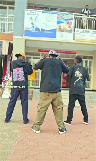 Tap rotate ATOMICBOMB ft Rayvibez