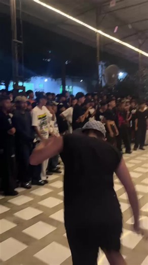 Understanding Spinkick Style in Moshing Culture