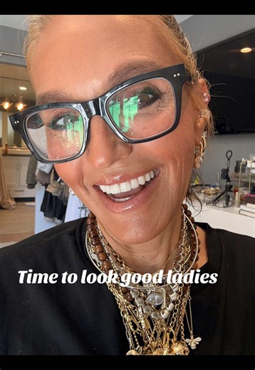 Easy Everyday Glowy Makeup Tutorial