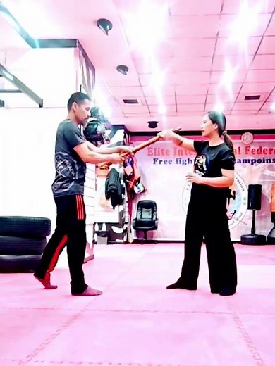 Arnis disarming technique tutorial for beginners of Filipino Martial Arts