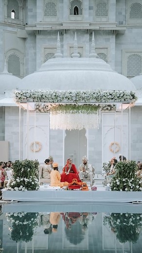 Bhagwati Weddings - Luxury Wedding Decor & Design | From dream concepts to unforgettable celebrations, we bring your vision to life with every intricate detail✨ Step into a world where your... | Instagram