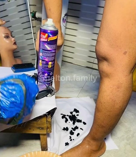 I had to shave my wife today because she requested money for antenatal shaving 🪒