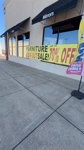 🖤 𝐁𝐋𝐀𝐂𝐊 𝐅𝐑𝐈𝐃𝐀𝐘 𝐂𝐎𝐌𝐅𝐎𝐑𝐓 𝐃𝐄𝐀𝐋𝐒 Transform your living space with up to 60% OFF Living Room Sets. 🛋️ From plush sectionals to sleek recliners — style meets relaxation. 💳 Only $54 down and it’s yours. 🚚 Same-day delivery available — comfort can’t wait. 📍 Furniture World – 1047 E County Line Rd, Jackson, MS 📞 Call now: (769)-572-5110 | FURNITURE WORLD