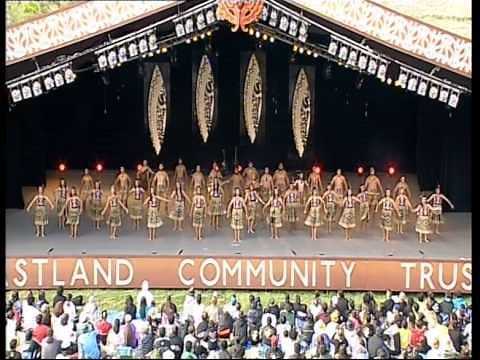 www.festivals du sud - 2015 - Nouvelle Zélande - Ensemble folklorique « Te Whānau A Apanui »