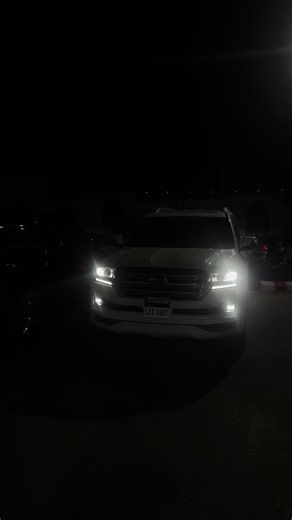 Toyota LC200 Review: Performance and Features