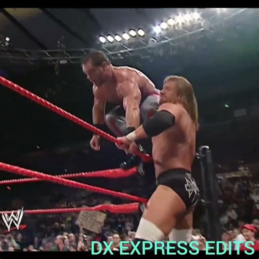 Triple h vs edge vs chris benoit raw 2004 WORLD HEAVYWEIGHT CHAMPIONSHIP #wwe