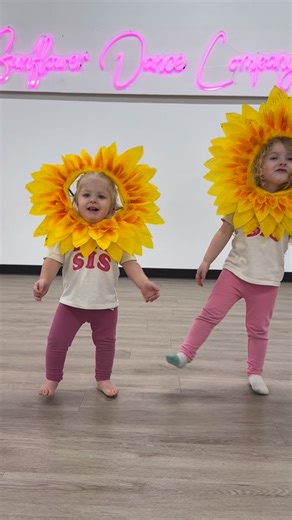 61 reactions · 7 comments | 朗TWINKLE LITTLE FLOWER STARS!!!!!!!!!!! | Sunflower Dance Company | Facebook