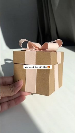 Try this EASY present hack🎁 cute way to pack your gift✨