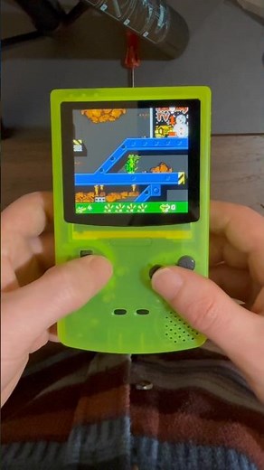 Funnyplaying Gameboy Color! #tutorial #nintendo #gameboycolor #modding