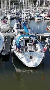 Solo Sailing into beautiful Pwllheli Marina north wales 🏴󠁧󠁢󠁷󠁬󠁳󠁿 such a beautiful place.