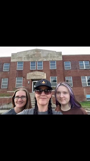 📜 History Behind William S. Key Correctional Center – Fort Supply, OK 🏛️ Before it became a correctional facility, the grounds of William S. Key Correctional Center in Fort Supply were home to Western State Hospital, one of Oklahoma’s earliest psychiatric institutions. Established in 1908 on the former site of Fort Supply military post, the hospital was part of a broader early 20th-century approach that relied heavily on institutionalizing those with mental illness. At its peak, it housed thou