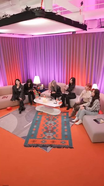 Momentos Incríveis de Soojin no G-IDLE