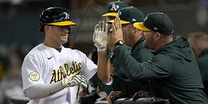 Bride's 1st MLB HR evokes memories of his late grandpa