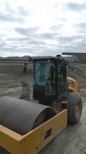 Have you seen Cat® Command for Compaction? 👀 💛 This is a semi-autonomous technology that automates compaction to offer complete process control and help promote more uniform results. Whether you're paving a road, prepping a site, or working a landfill, it will help you get the job done faster and more accurately. It is just one of the many technologies our team demonstrates to our customers and visitors during our Malaga General Line Demonstrations. Contact your local Cat dealer to find out mo